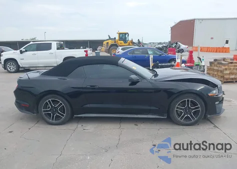 2018 Ford Mustang из США, поврежденный, VIN 1FATP8UH2J5143260